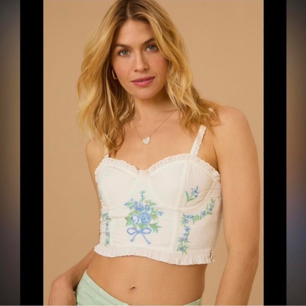 Altar'd State embroidered white crop top